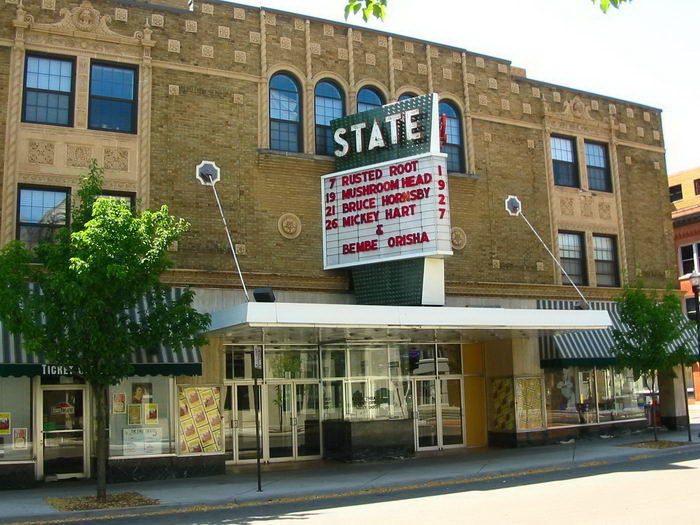 State Theatre - JULY 2002 PHOTO